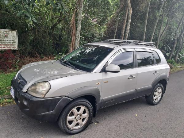 HYUNDAI TUCSON 2008
